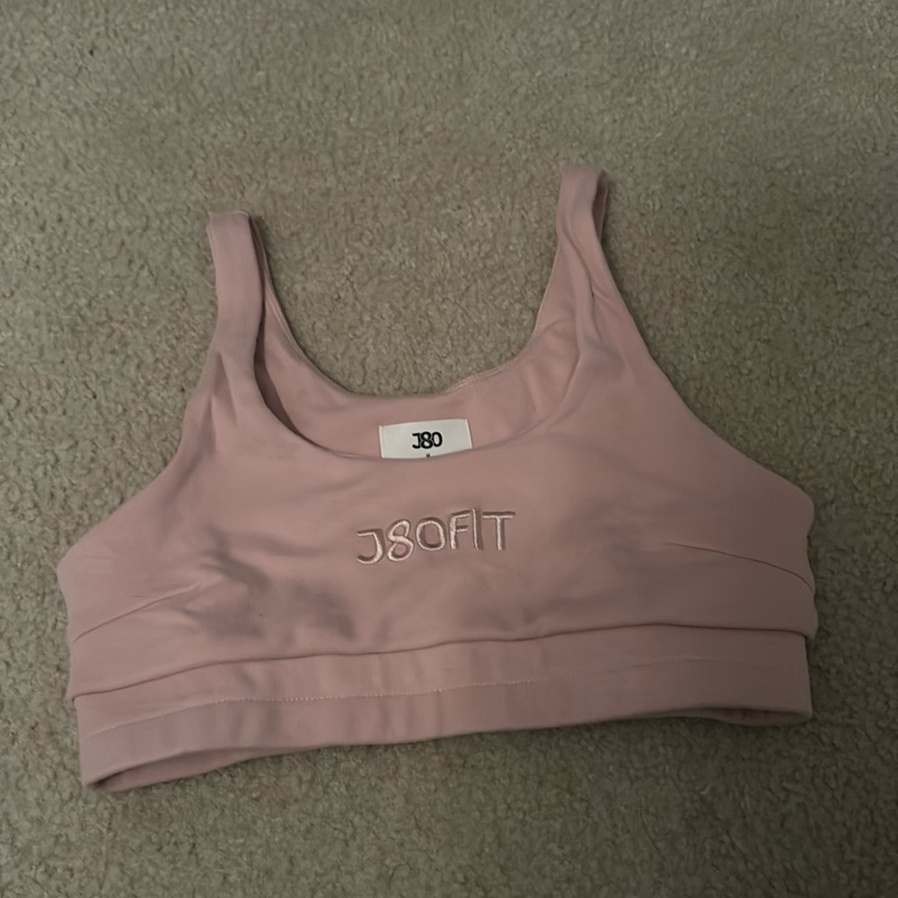 J80fit sports bra